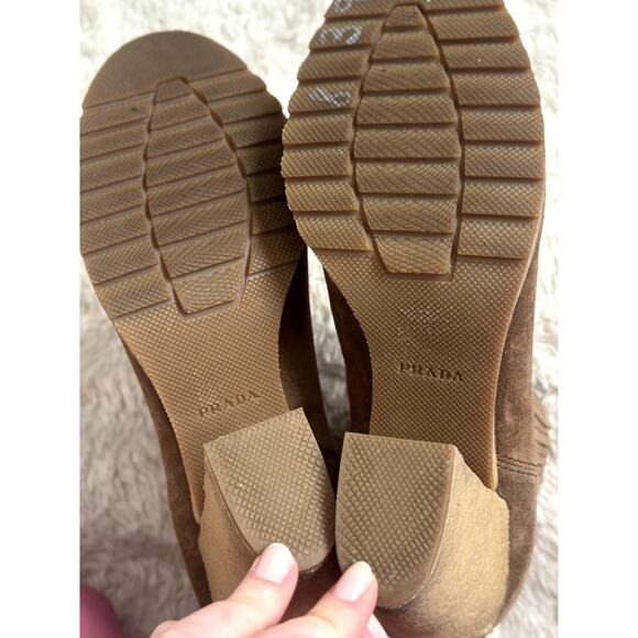 GORGEOUS Vintage Prada Sz 39 Brown Suede Surde Chunky Ankle Booties 90s Y2K Heel - Picture 5 of 8
